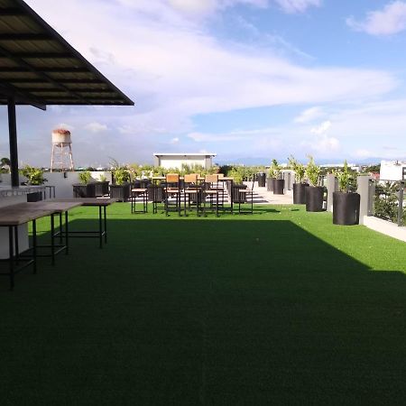 Sultana Ysabella Hotel And Event Las Piñas Εξωτερικό φωτογραφία