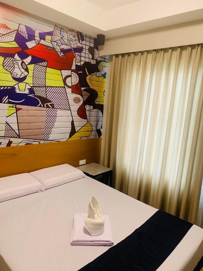 Sultana Ysabella Hotel And Event Las Piñas Εξωτερικό φωτογραφία