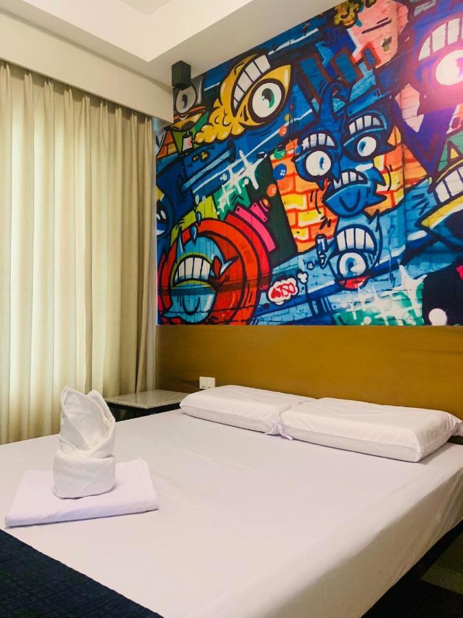 Sultana Ysabella Hotel And Event Las Piñas Εξωτερικό φωτογραφία