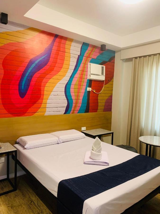 Sultana Ysabella Hotel And Event Las Piñas Εξωτερικό φωτογραφία